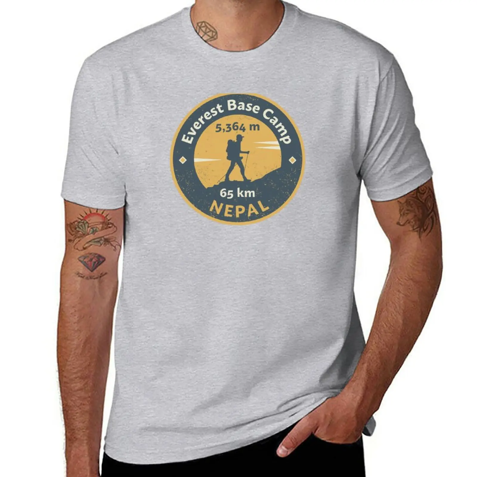 Crewneck Short Sleeve T Shirts - Summer Everest Clothing recension och pris